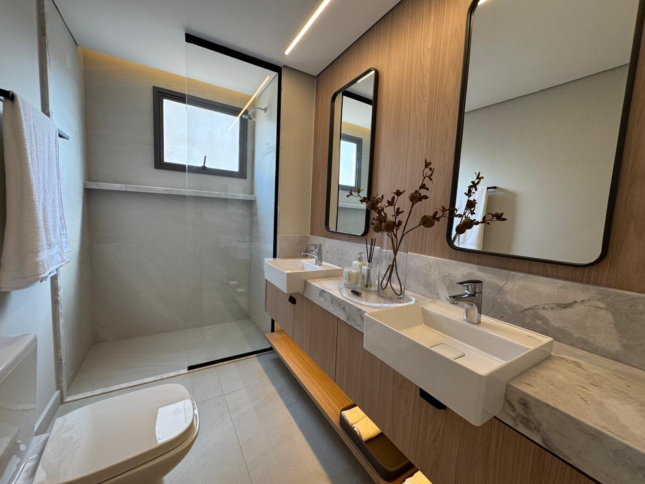 WhatsApp Image 2025-10-08 at 09.29.47